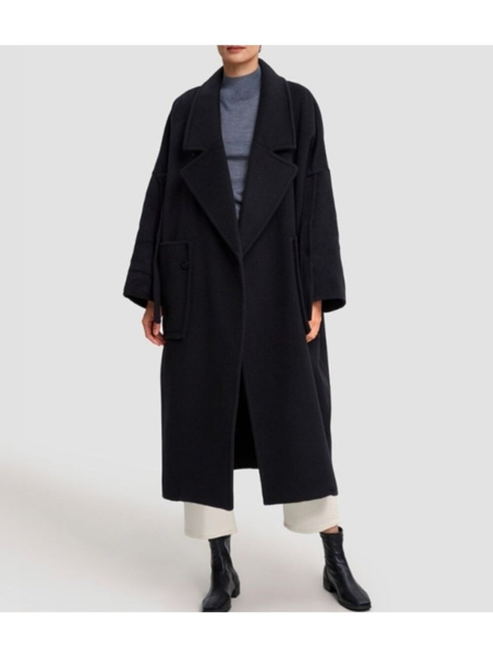Women's Oversized Black Merino Wool Midi Overcoat Size XXL NWT - Lattelier